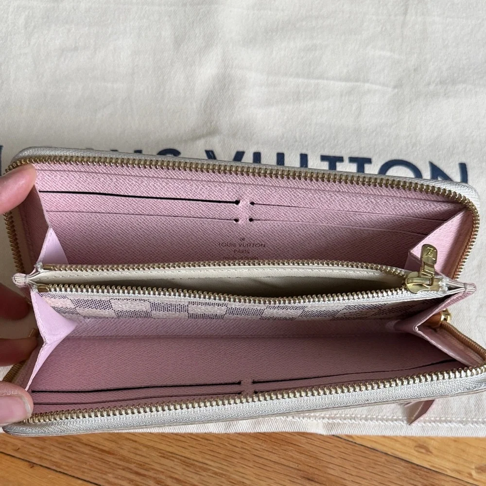 Louis Vuitton Clémence Wallet - Picture 8 of 12